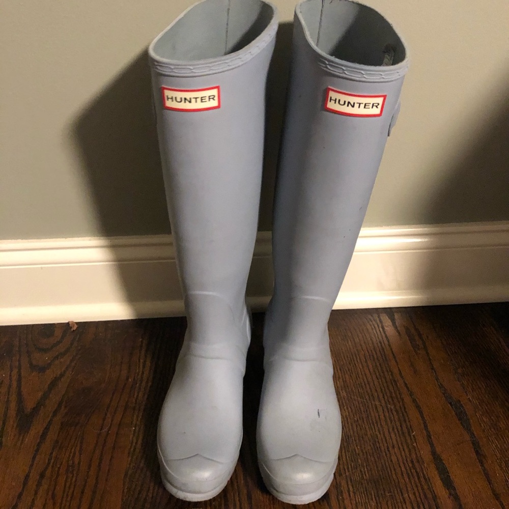 Like new light blue HUNTER rain boots